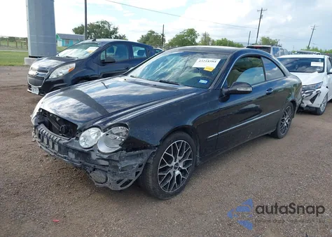2009 Mercedes-Benz Clk 350 из США, поврежденный, VIN WDBTJ56H89F263270